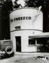 Juanita-freezer-c1937-s.jpg (103578 bytes)